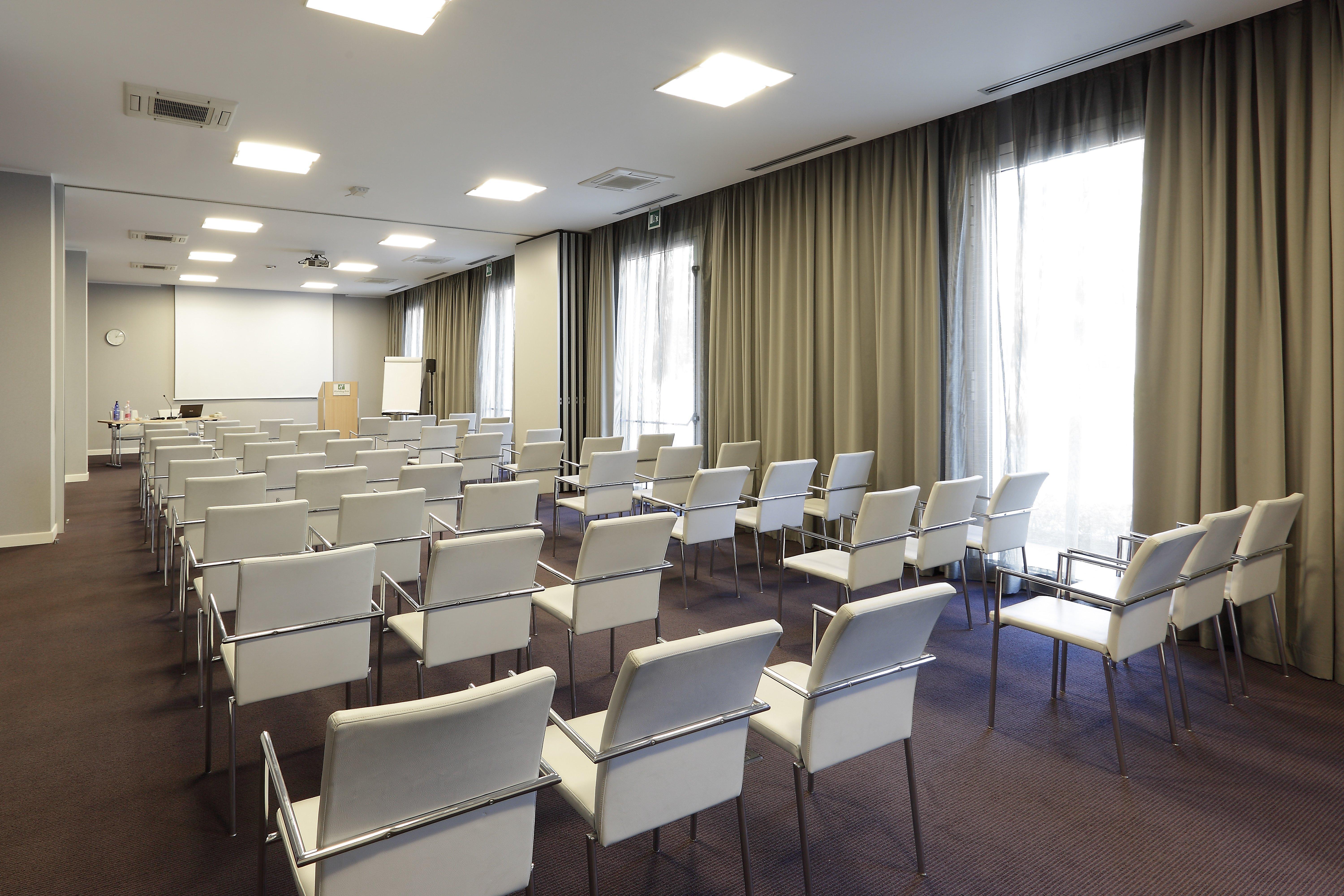 Holiday Inn Milan Nord Zara By Ihg Cinisello Balsamo Esterno foto