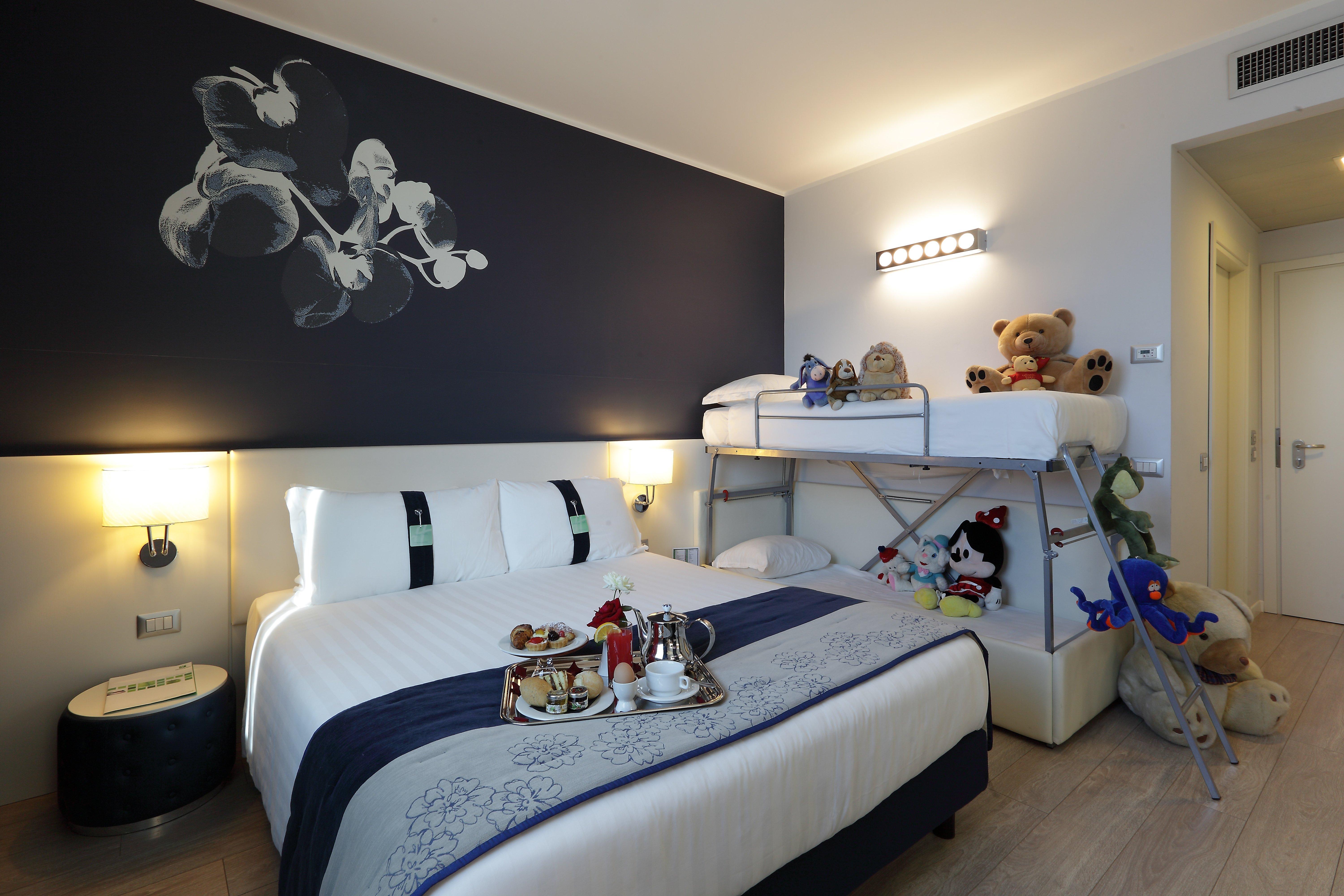 Holiday Inn Milan Nord Zara By Ihg Cinisello Balsamo Esterno foto