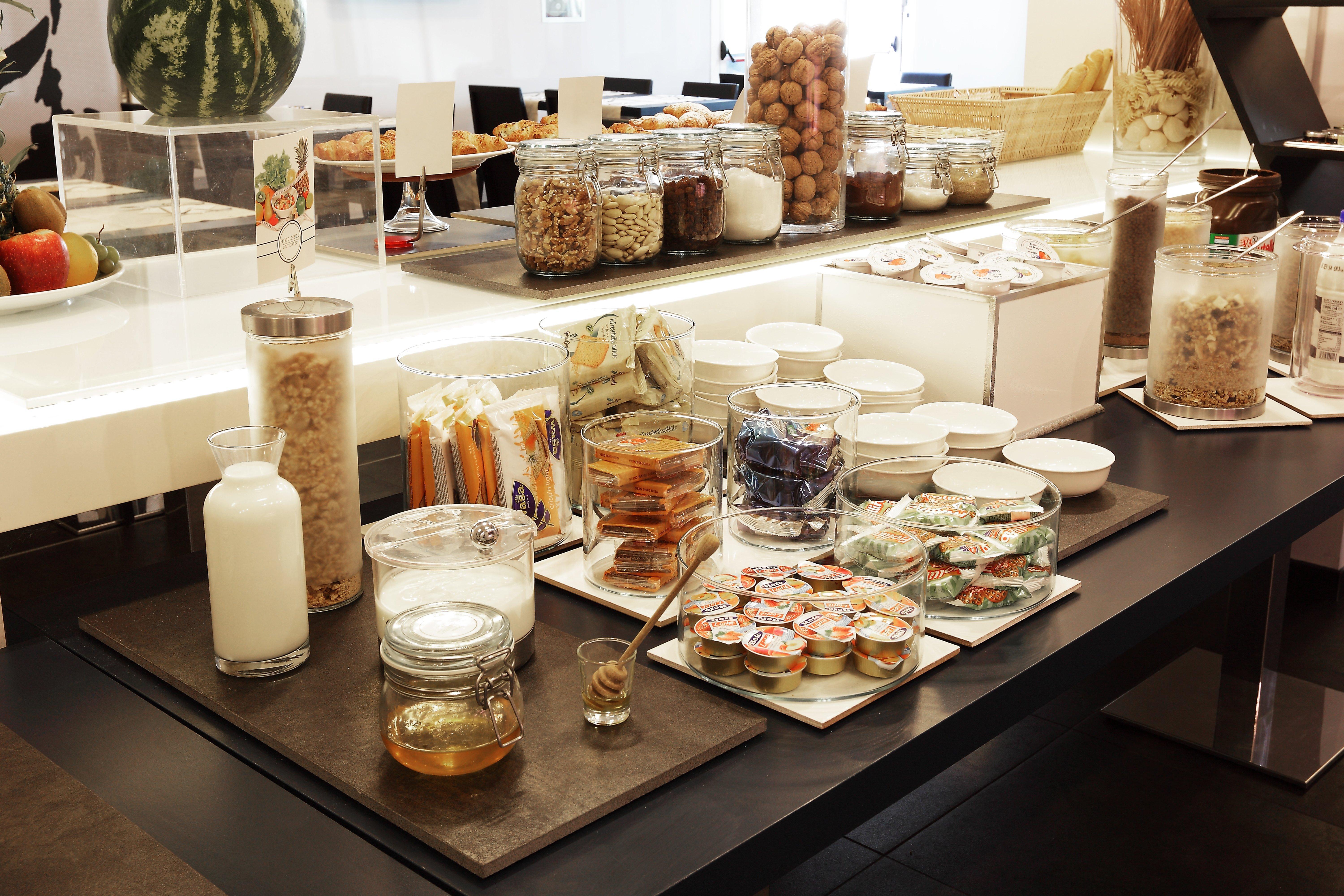 Holiday Inn Milan Nord Zara By Ihg Cinisello Balsamo Esterno foto