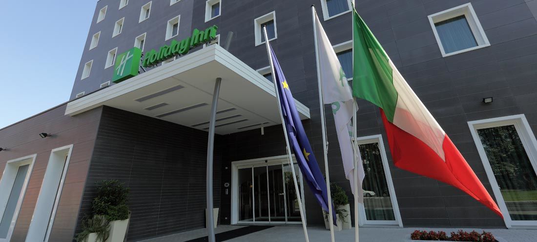 Holiday Inn Milan Nord Zara By Ihg Cinisello Balsamo Esterno foto